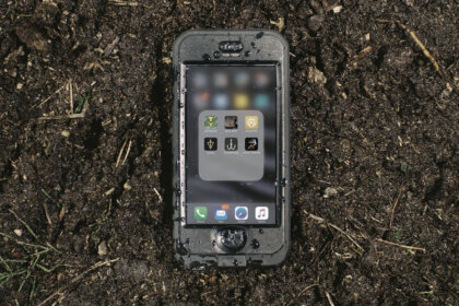 Best apartment hunting apps on smartphone screen showing Apartment List Zumper and Apartments.com interfaces