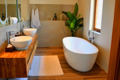 co-friendly bathroom renovation with low-flow fixtures water-saving showerhead and sustainable materials